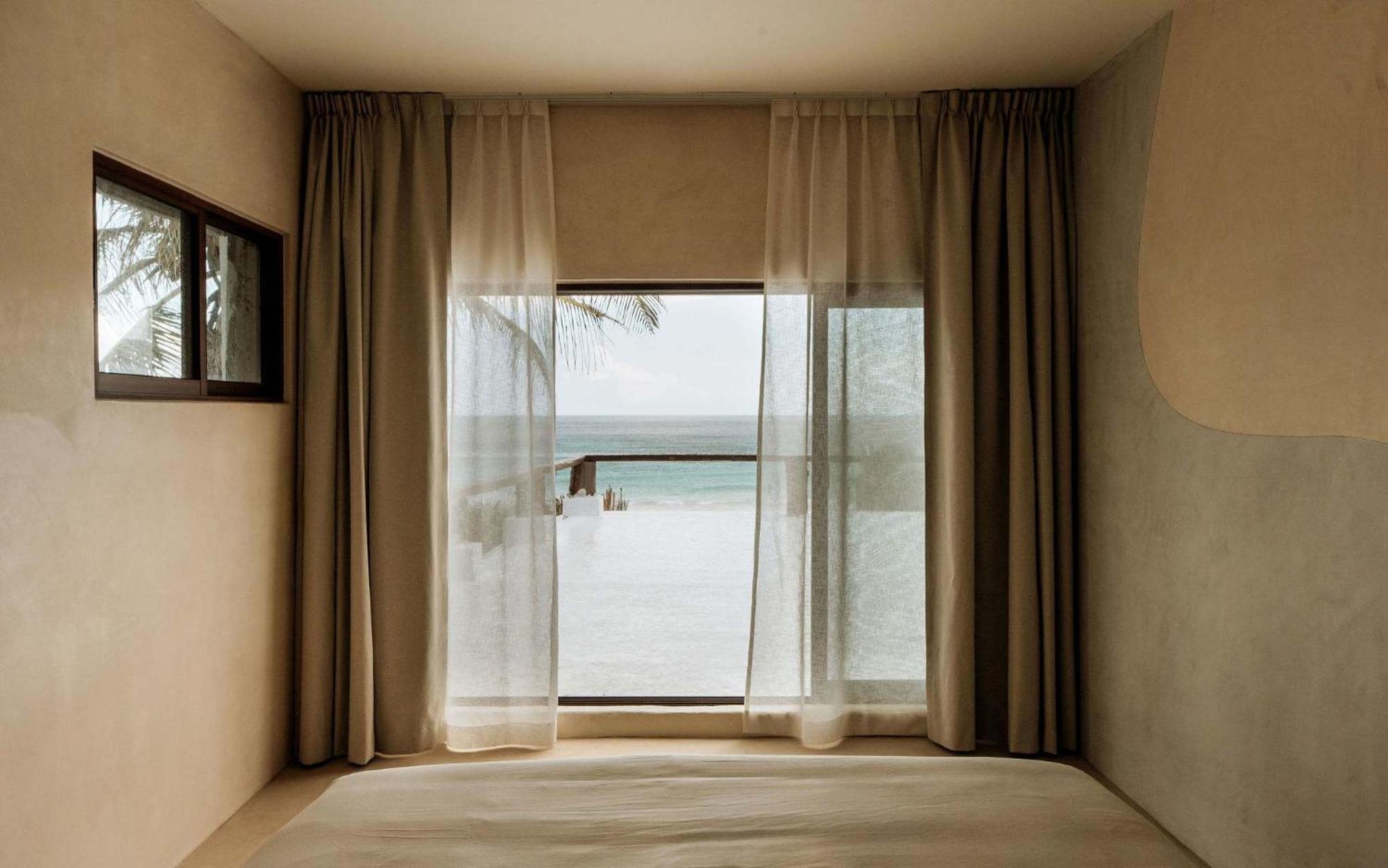 Largest Ocean Front Mansion Butler Included
