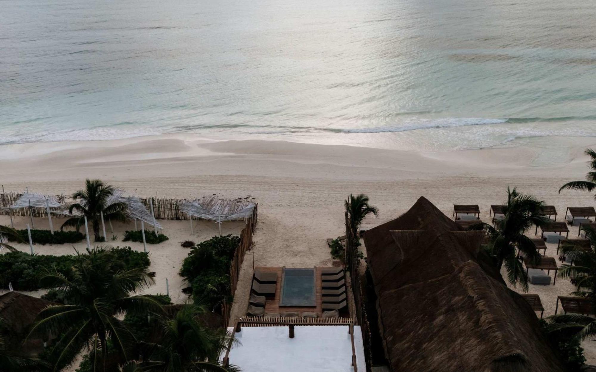 Holiday home Largest Ocean Front Mansion Butler Included *